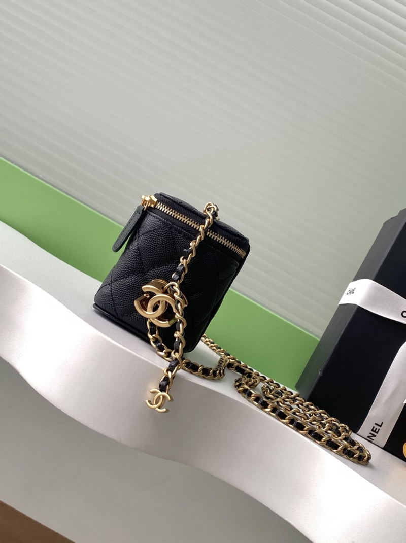 Ch**el cosmetic bags